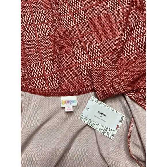 LuLaRoe Caroline Cardigan Red White Check Plaid Soft Pockets Small NEW - Picture 3 of 6